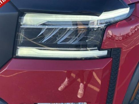 Used 2024 Nissan Frontier PRO-4X w/ Off-Road Protection Package image 9