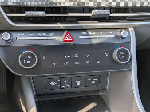 Used 2025 Hyundai Sonata SEL FWD image 24