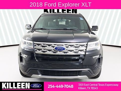 Used 2018 Ford Explorer XLT w/ Equipment Group 202A image 2