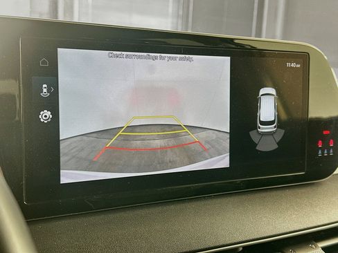 Used 2025 Hyundai Palisade SEL FWD image 23