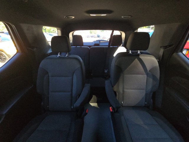 Certified 2023 Chevrolet Traverse LT FWD image 18