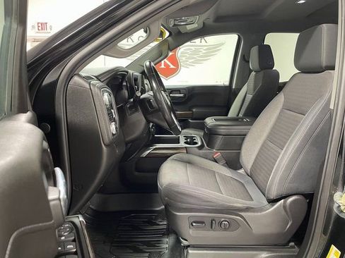 Used 2019 GMC Sierra 1500 Elevation w/ Elevation Value Package AWD/4WD image 11
