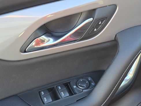 Certified 2024 Chevrolet Blazer LT w/ Convenience Package image 33