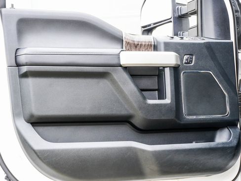 Used 2018 Ford F350 Lariat w/ Lariat Ultimate Package image 18