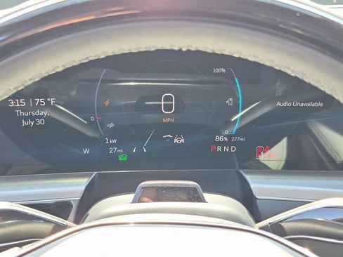 New 2026 Cadillac Lyriq Luxury AWD/4WD image 11