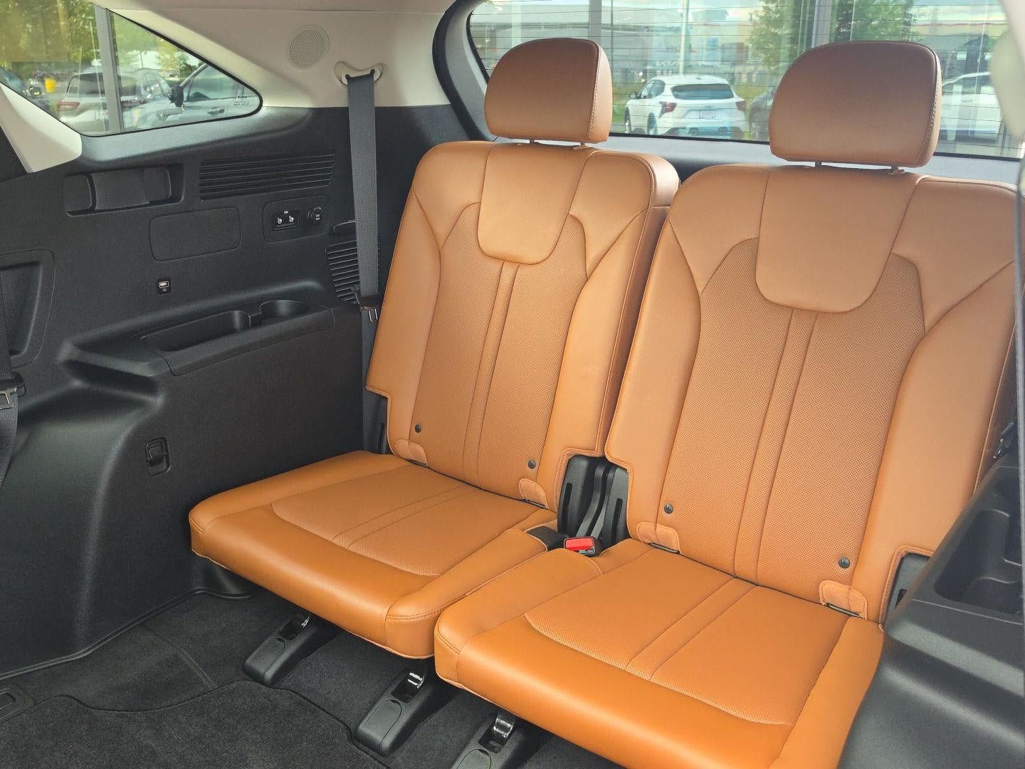Certified 2023 Kia Sorento SX Prestige AWD/4WD image 18