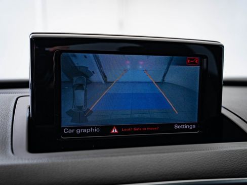 Used 2018 Audi Q3 2.0T Premium w/ Convenience Package image 34