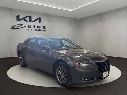 Used 2014 Chrysler 300 S AWD/4WD image 1
