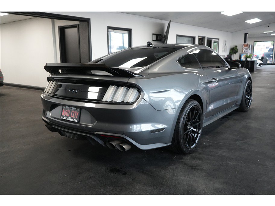 Used 2021 Ford Mustang GT w/ Black Accent Package RWD image 7