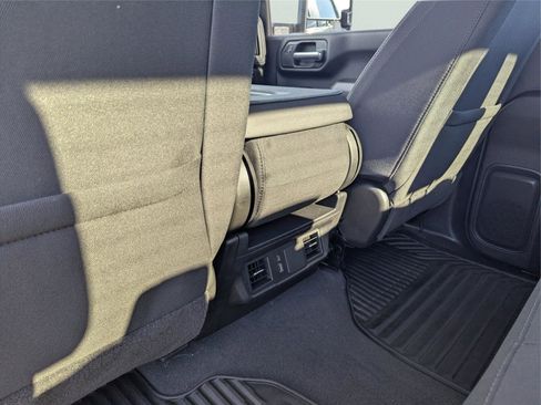 Used 2026 Chevrolet Silverado 2500 Custom w/ Custom Value Package image 11