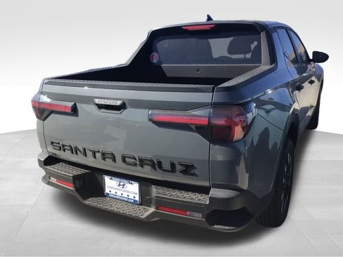 New 2026 Hyundai Santa Cruz SE FWD image 4