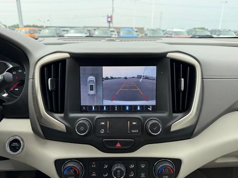 Used 2020 GMC Terrain Denali w/ GMC Pro Grade Package AWD/4WD image 13