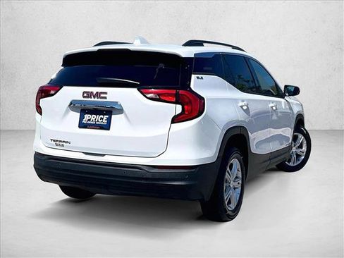 Used 2020 GMC Terrain SLE w/ Driver Convenience Package FWD image 2