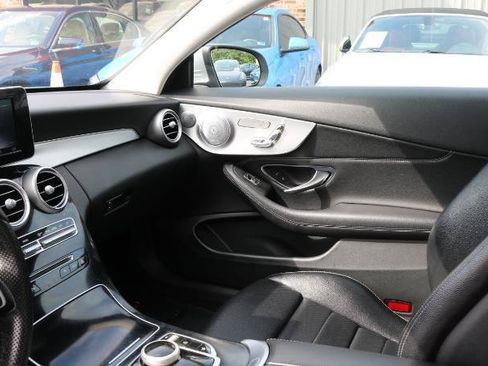 Used 2017 Mercedes-Benz C 300 4MATIC Coupe image 19