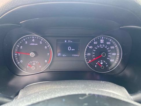 Used 2019 Kia Forte LXS FWD image 13