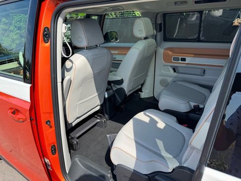 New 2025 Volkswagen ID. Buzz Pro S Plus image 20
