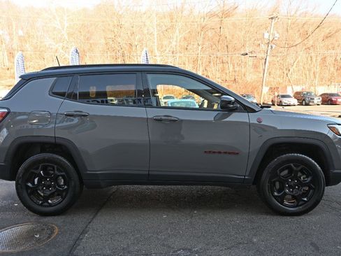 Used 2024 Jeep Compass Trailhawk image 6