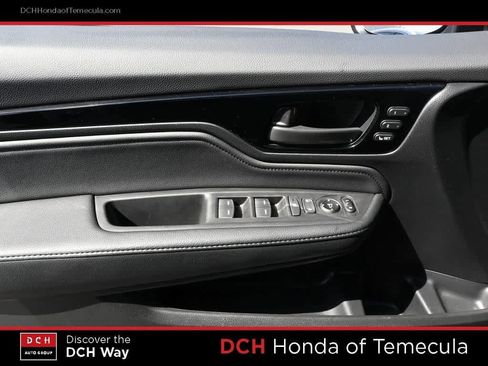Certified 2025 Honda Odyssey Touring image 16