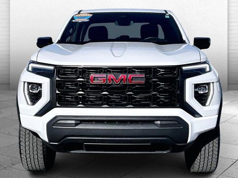 Used 2023 GMC Canyon Elevation image 2