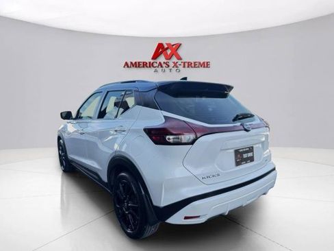 Used 2024 Nissan Kicks SR FWD image 4