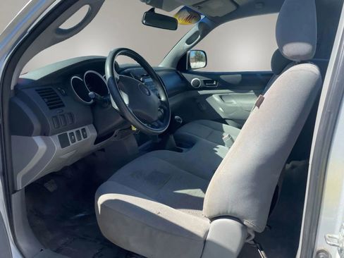 Used 2009 Toyota Tacoma 2WD Regular Cab image 9