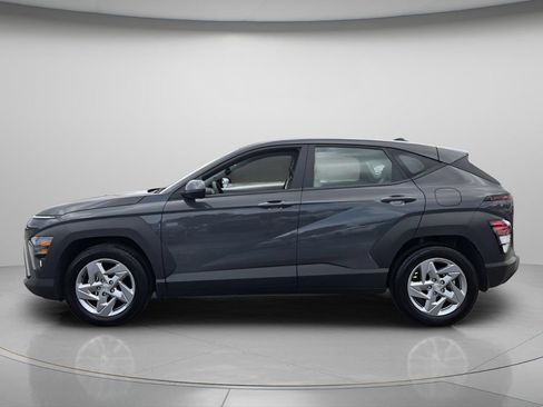 Certified 2026 Hyundai Kona SE FWD image 3
