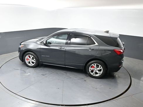 Used 2018 Chevrolet Equinox LT FWD image 17