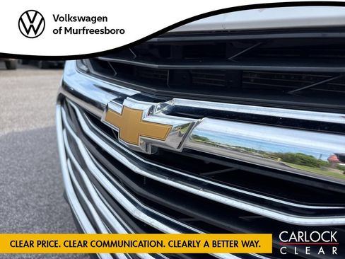 Used 2024 Chevrolet Malibu LT FWD image 11