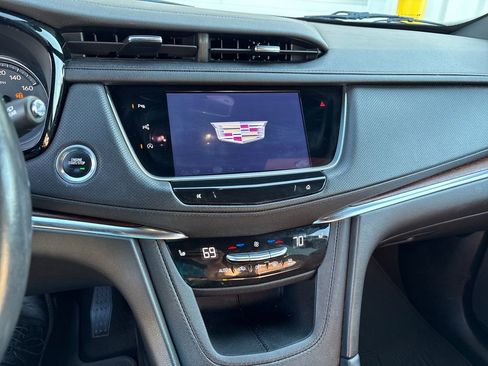 Certified 2023 Cadillac XT5 Premium Luxury w/ Technology Package image 24