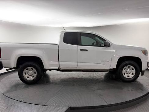 Used 2019 Chevrolet Colorado W/T RWD image 9