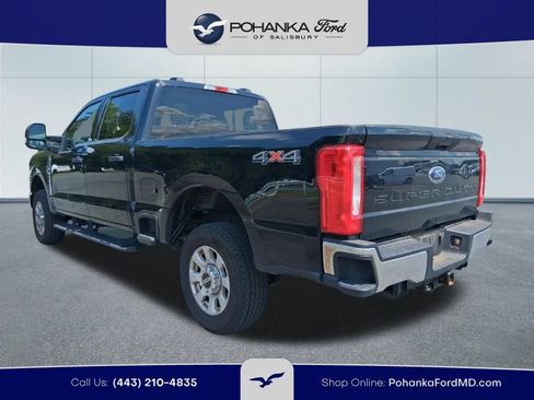 Used 2024 Ford F250 XLT AWD/4WD image 7