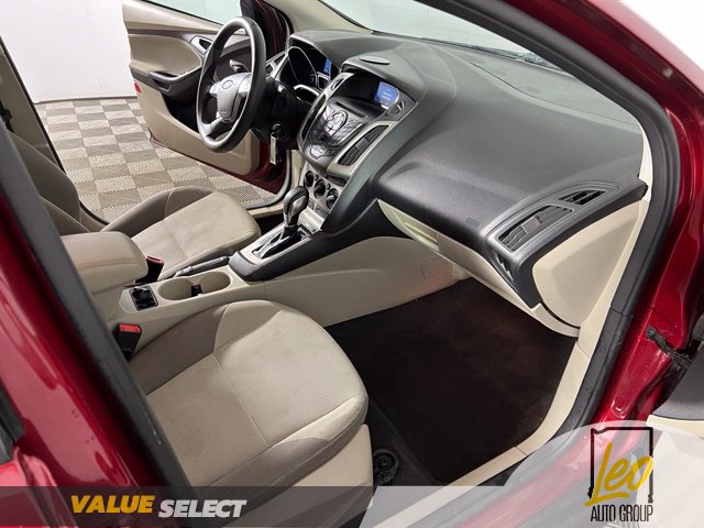 Used 2014 Ford Focus SE FWD image 16