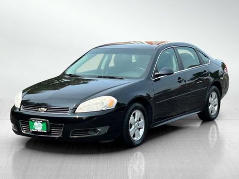 Used 2011 Chevrolet Impala LT FWD image 8