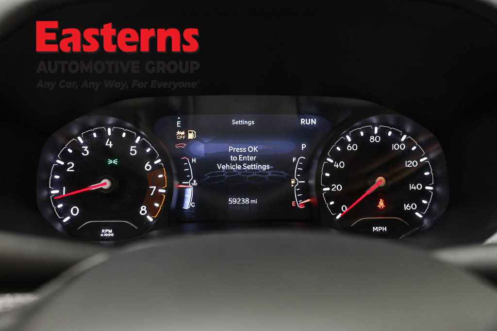 Used 2024 Jeep Compass Latitude AWD/4WD image 19