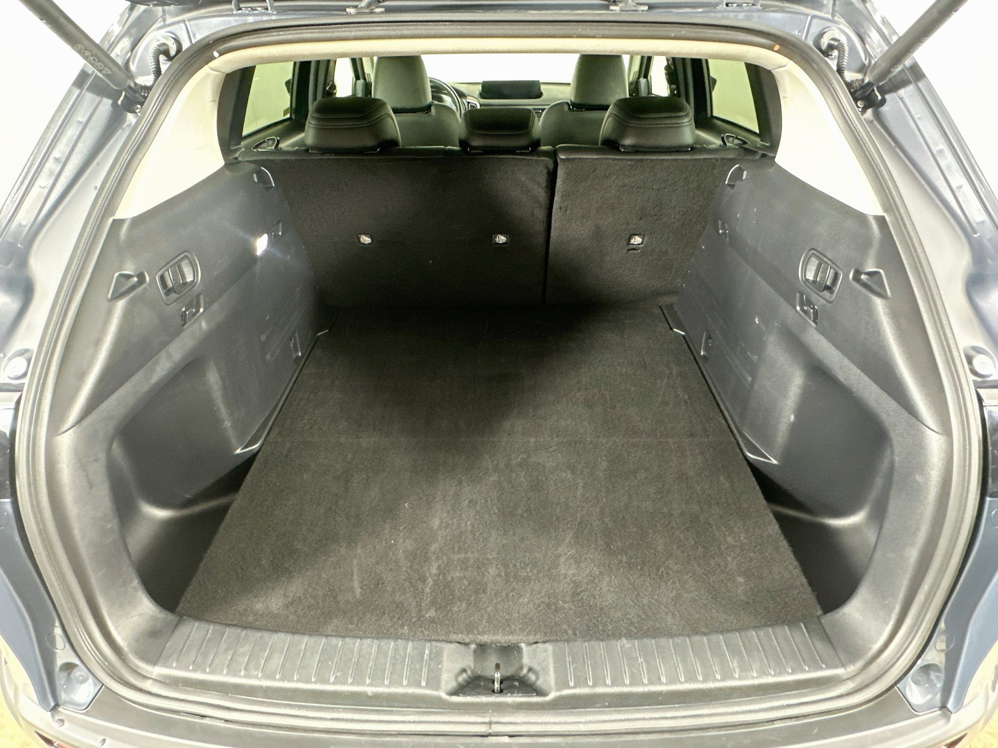 Used 2025 MAZDA CX-50 AWD 2.5 S w/ Premium Plus Pkg image 29