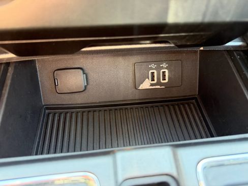 Used 2016 Ford F150 XLT w/ Equipment Group 302A Luxury image 27