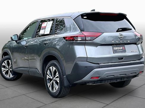 Used 2023 Nissan Rogue SV AWD/4WD image 12