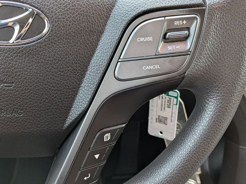 Used 2017 Hyundai Santa Fe Sport image 24