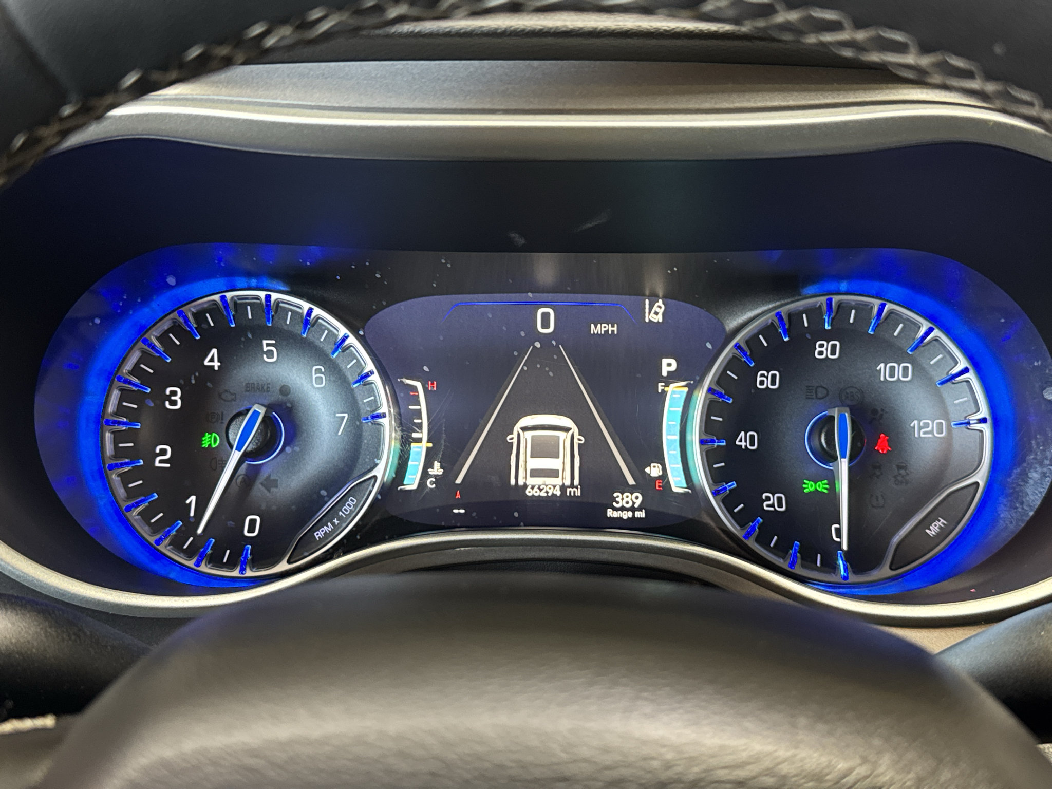 Used 2024 Chrysler Pacifica Touring-L FWD image 29