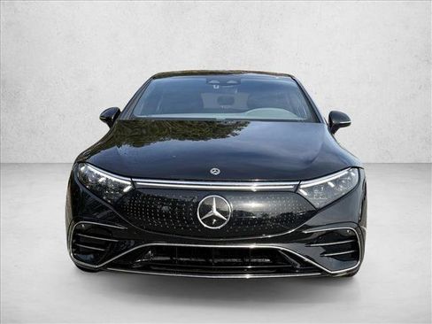 Certified 2022 Mercedes-Benz EQS 580 EQS 580 image 2