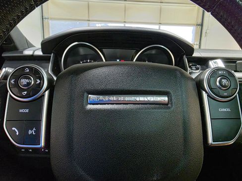 Used 2017 Land Rover Range Rover Sport SE AWD/4WD image 29