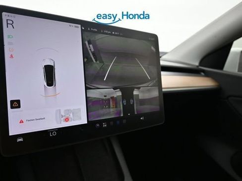 Used 2022 Tesla Model Y Long Range AWD/4WD image 11
