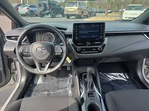 Used 2021 Toyota Corolla SE image 19