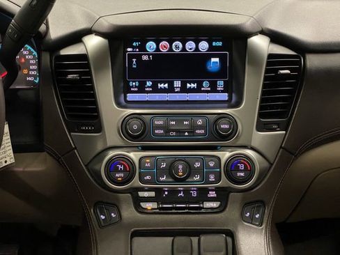 Used 2017 Chevrolet Tahoe LT image 12