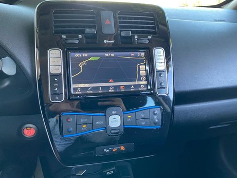 Used 2016 Nissan Leaf SV FWD image 62