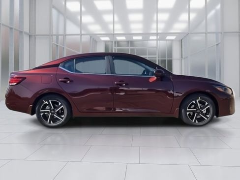 New 2025 Nissan Sentra SV image 6