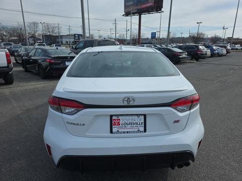 Certified 2024 Toyota Corolla SE image 5