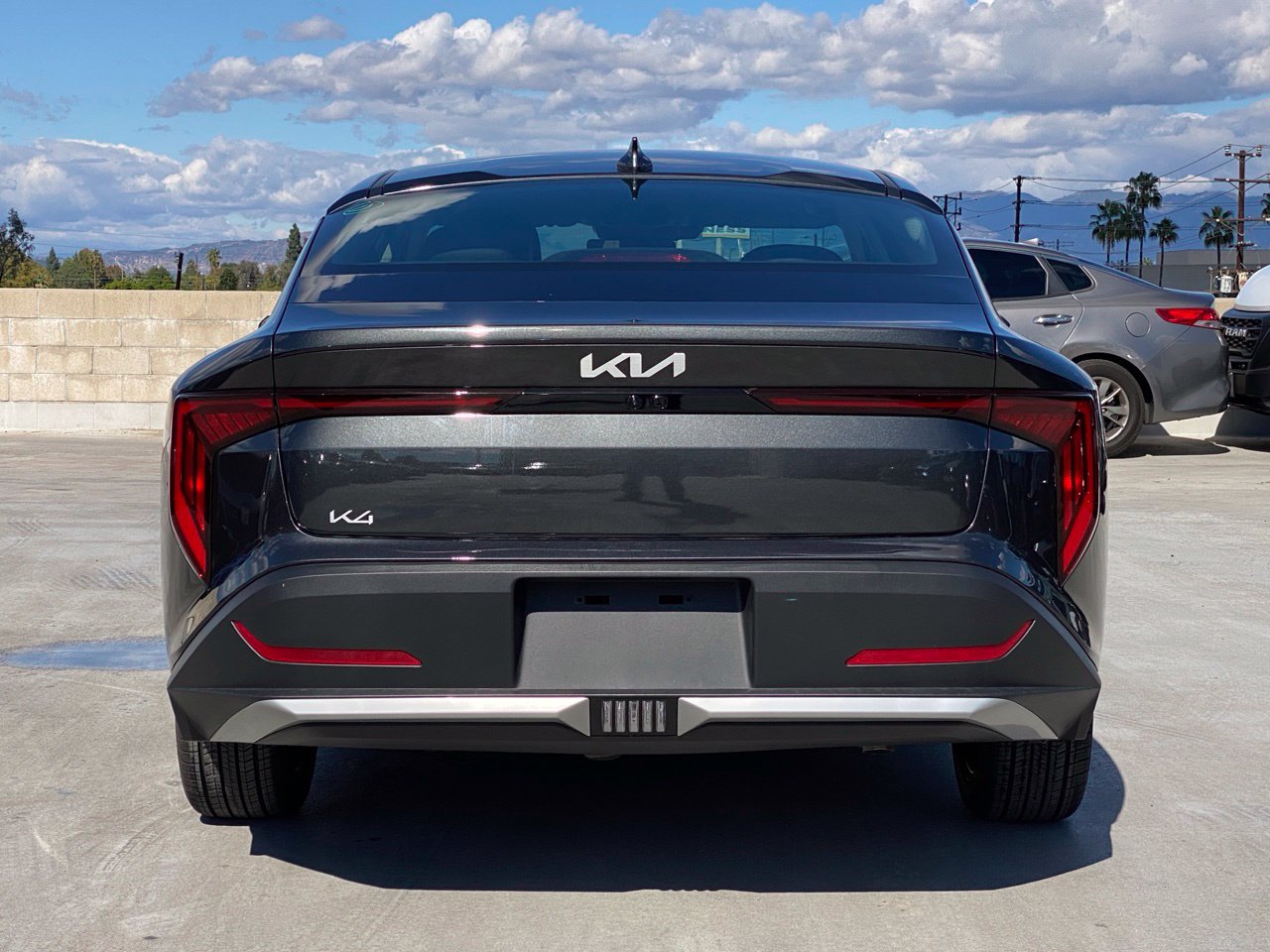 New 2027 Kia K4 EX FWD image 4
