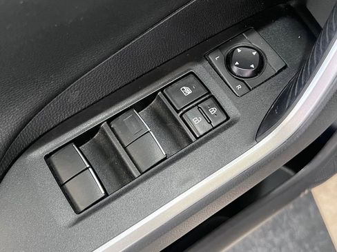 Used 2020 Toyota RAV4 XSE image 32