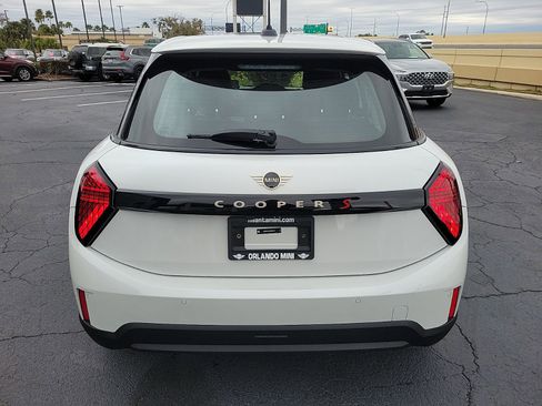 New 2025 MINI Cooper S image 4